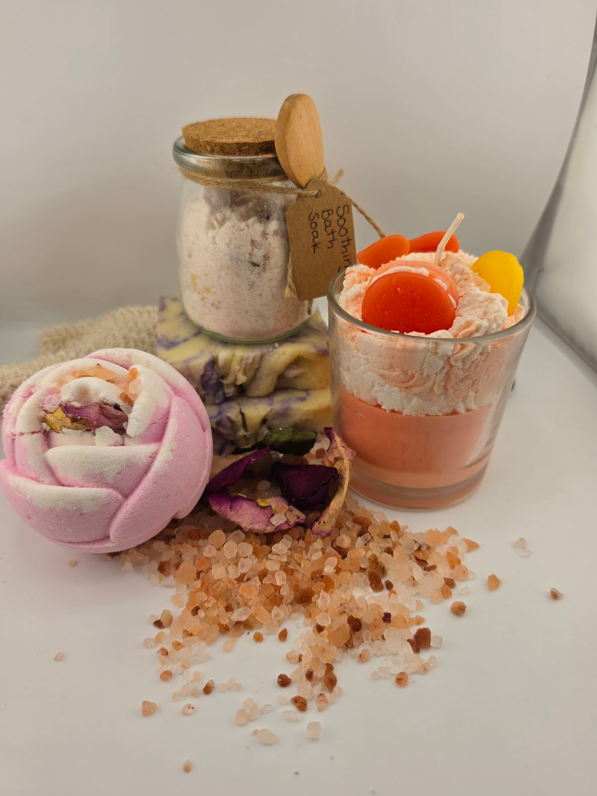 Beautifully functional, consciously crafted skincare.